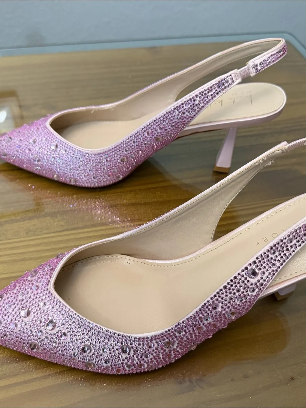Nicole Miller sparkling 3”
